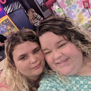 Meet your Posher, Jerrie